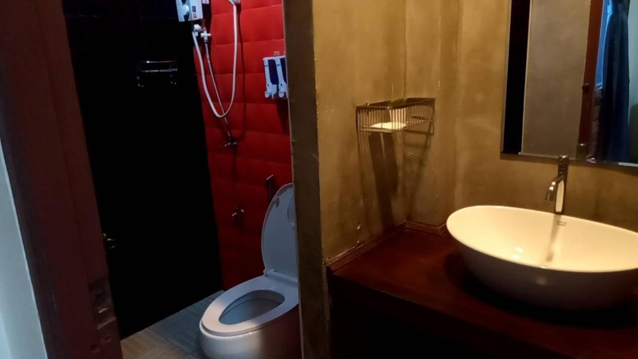 The Sekret Hotel Sungai Kolok Bagian luar foto